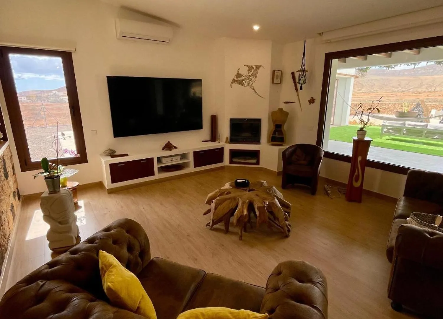 La Vida Al Sol Villa Tetir 0*,